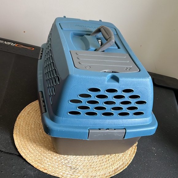 Petmate Kennel Cab Outdoor Parks Travel Carrier Size Small - Picture 10 of 16